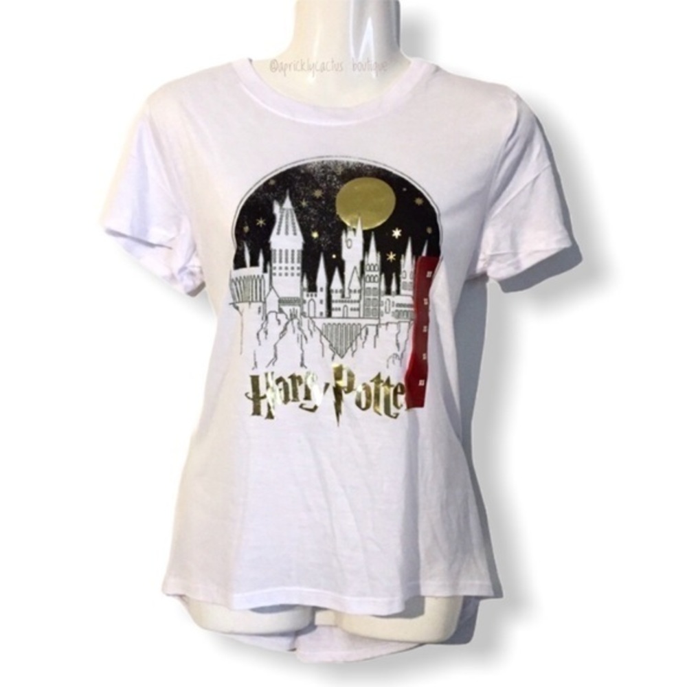 NWOT Harry Potter Hogwarts Castle White Gold Graphic T Shirt Top New